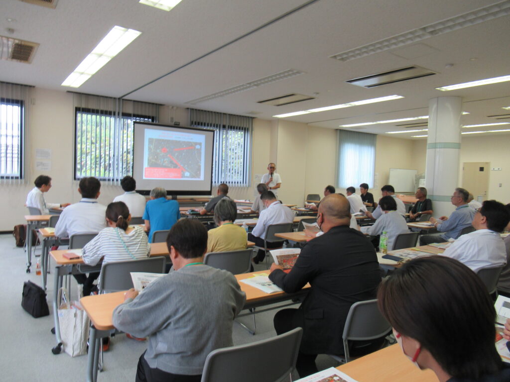 講演会1